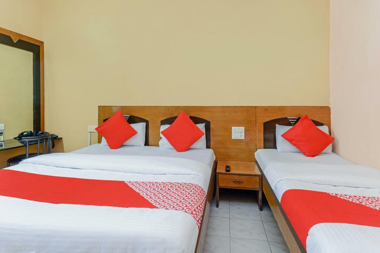Suraj Hotel Pune Exterior photo